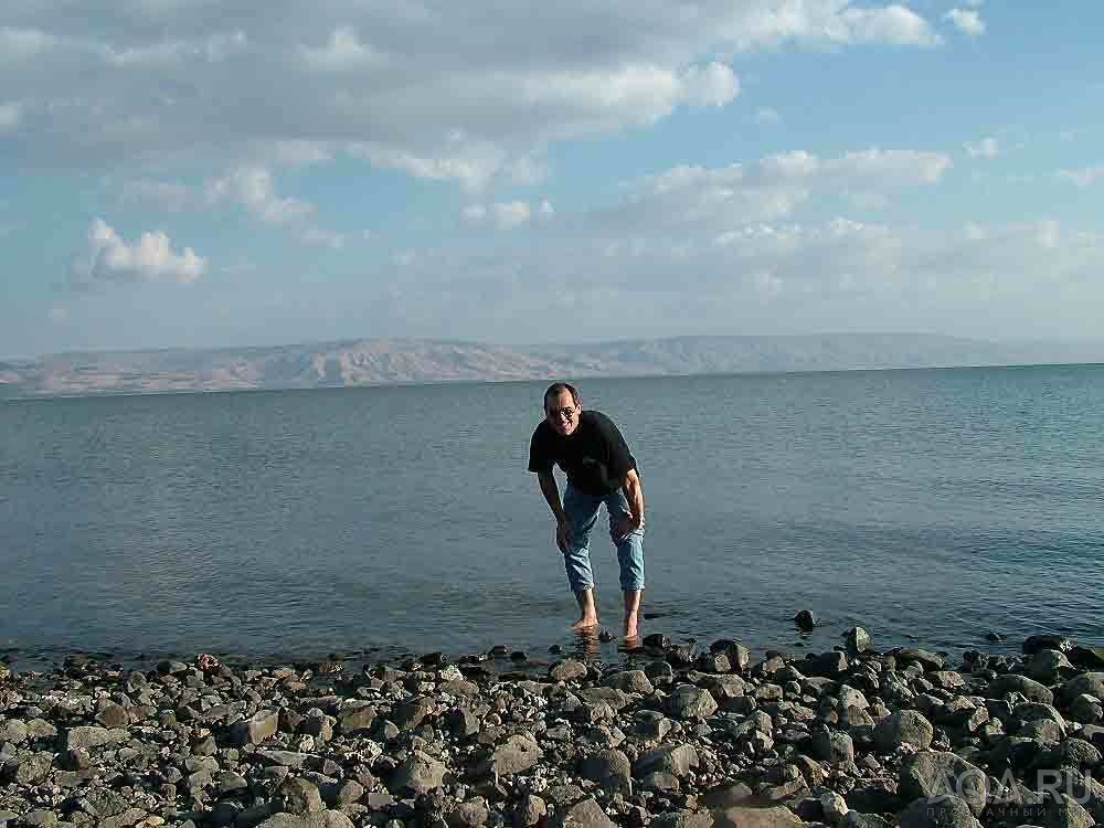 Тивериадское озеро, на берегах которого проповедовал Христос